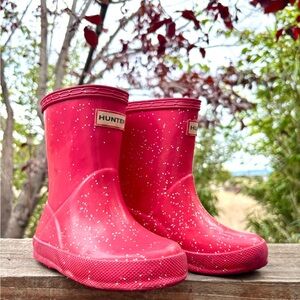 Hunter
Kids' Original First
Classic Glitter Rain Boot